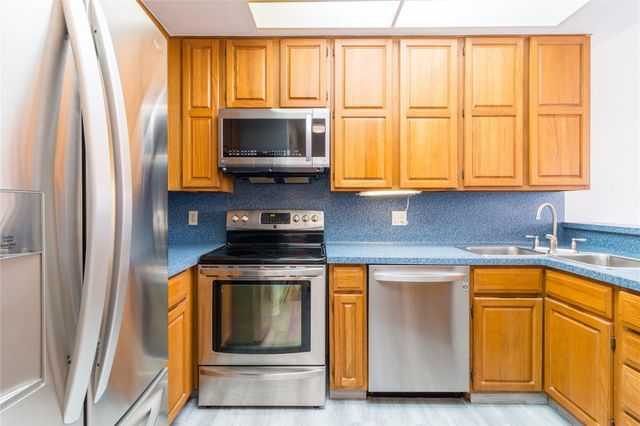 793 Davis Road 215, League City, TX 77573