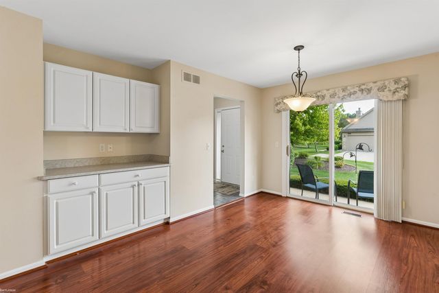 16725 Pearlcreek Court, Macomb, MI 48042