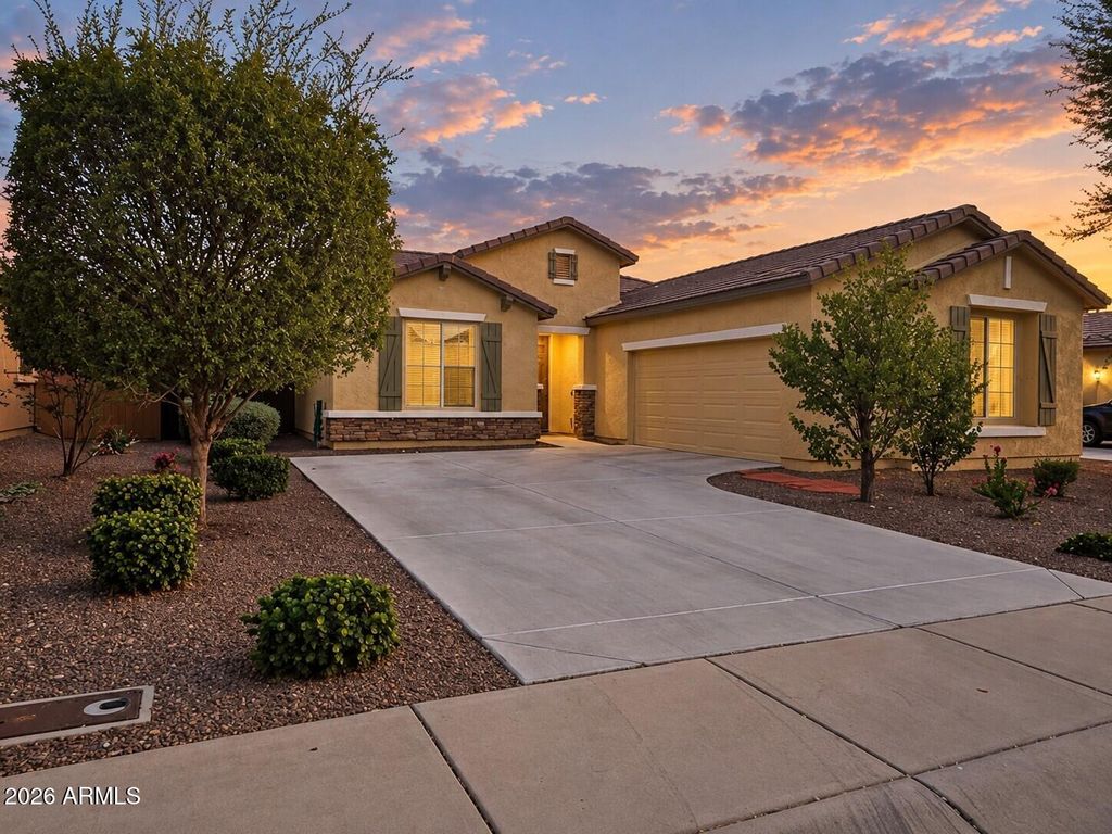 25952 W BURNETT Road, Buckeye, AZ 85396 — photo 3