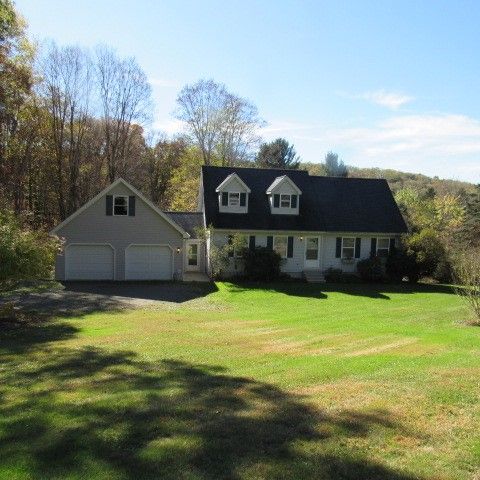 2255 Copper Kettle Highway, Middlecreek Twp, PA 15557