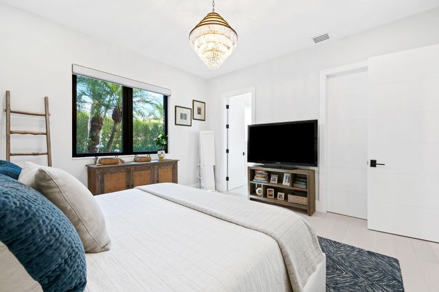 18338 Guardian Circle, Boca Raton, FL 33496