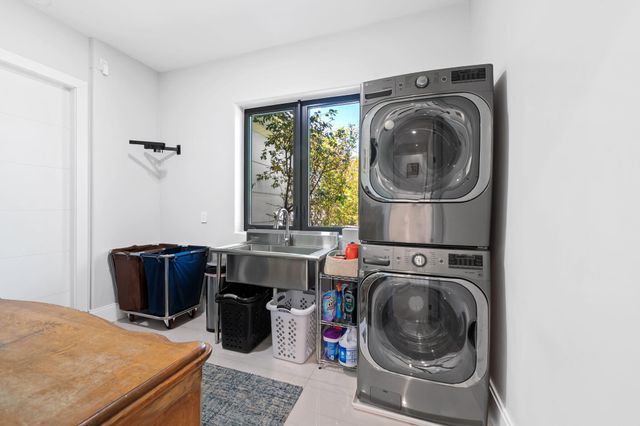 18338 Guardian Circle, Boca Raton, FL 33496