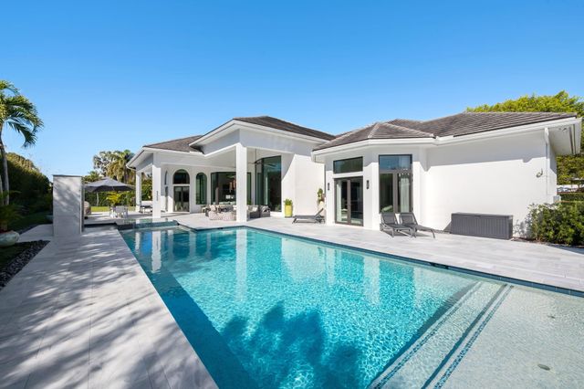 18338 Guardian Circle, Boca Raton, FL 33496