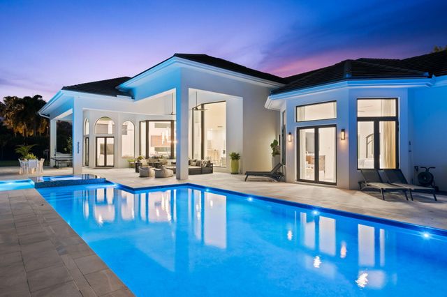 18338 Guardian Circle, Boca Raton, FL 33496