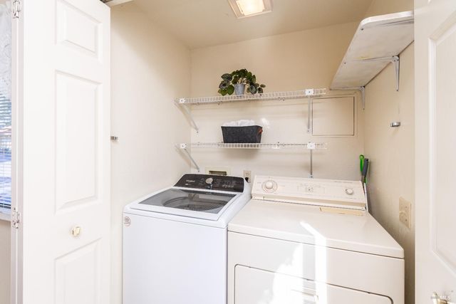 80 Fountain Grove Cir, Napa, CA 94558