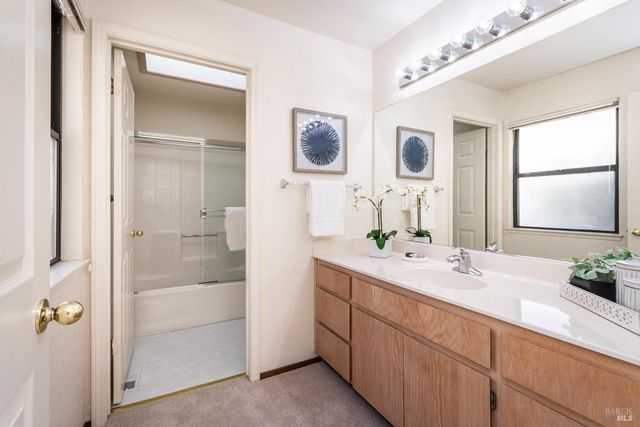 80 Fountain Grove Cir, Napa, CA 94558