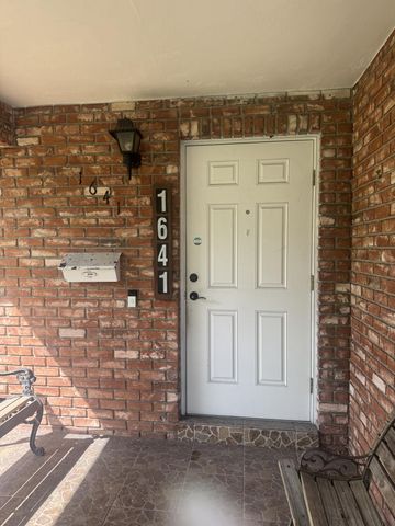 1641 NW 36th Court, Oakland Park, FL 33309