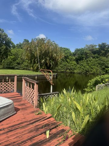 1641 NW 36th Court, Oakland Park, FL 33309