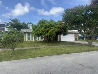 1641 NW 36th Court, Oakland Park, FL 33309
