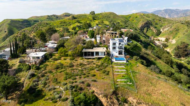 12016 Mountain View Trail, Sylmar (los Angeles), CA 91342