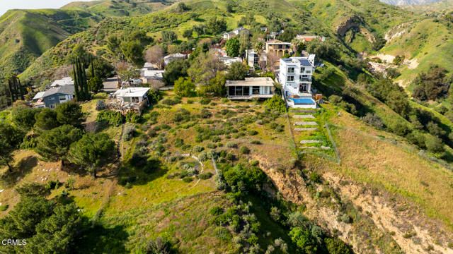 12016 Mountain View Trail, Sylmar (los Angeles), CA 91342