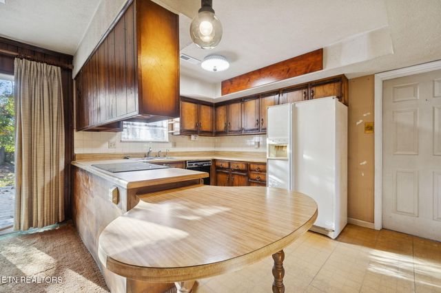 1829 Plumb Branch Rd, Knoxville, TN 37932