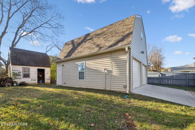 1829 Plumb Branch Rd, Knoxville, TN 37932
