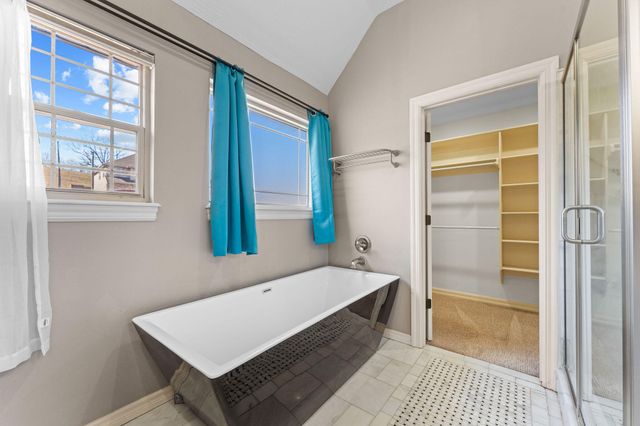 181 White Oak Circle, Walnut Shade, MO 65771