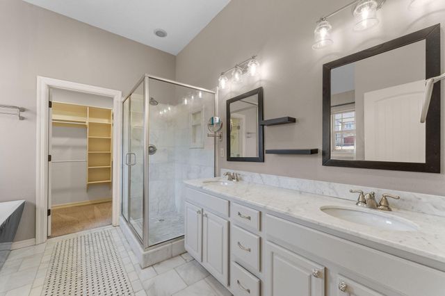 181 White Oak Circle, Walnut Shade, MO 65771