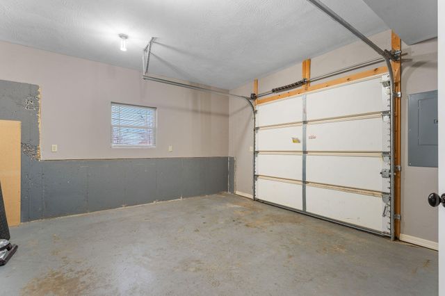 181 White Oak Circle, Walnut Shade, MO 65771