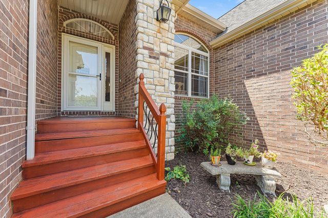 181 White Oak Circle, Walnut Shade, MO 65771