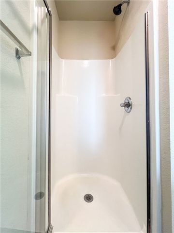 108 Dove Landing Ct. Court, Navasota, TX 77868