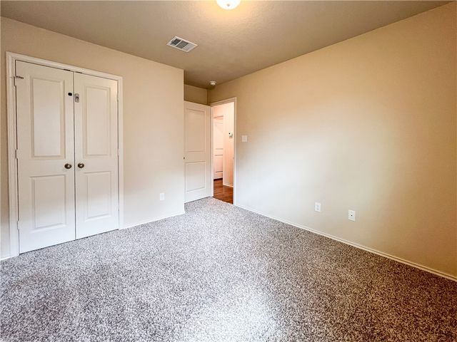 108 Dove Landing Ct. Court, Navasota, TX 77868