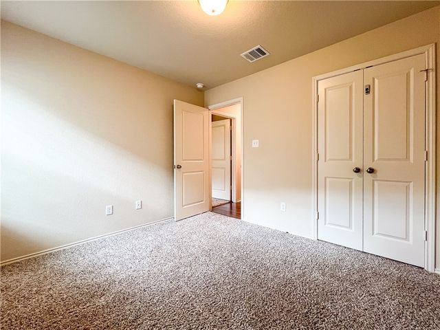 108 Dove Landing Ct. Court, Navasota, TX 77868