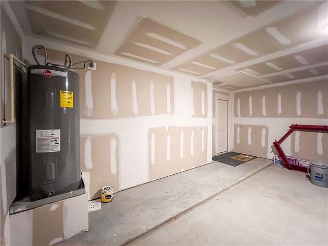 108 Dove Landing Ct. Court, Navasota, TX 77868