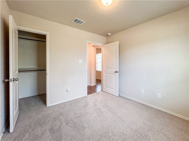 108 Dove Landing Ct. Court, Navasota, TX 77868