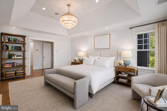 3805 HUNTINGTON ST NW, Washington, DC 20015