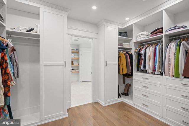 3805 HUNTINGTON ST NW, Washington, DC 20015