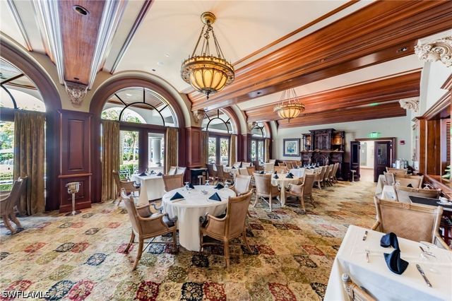 3725 Montreux LN 103, Naples, FL 34114