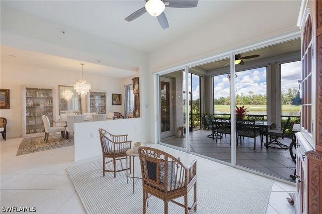 3725 Montreux LN 103, Naples, FL 34114