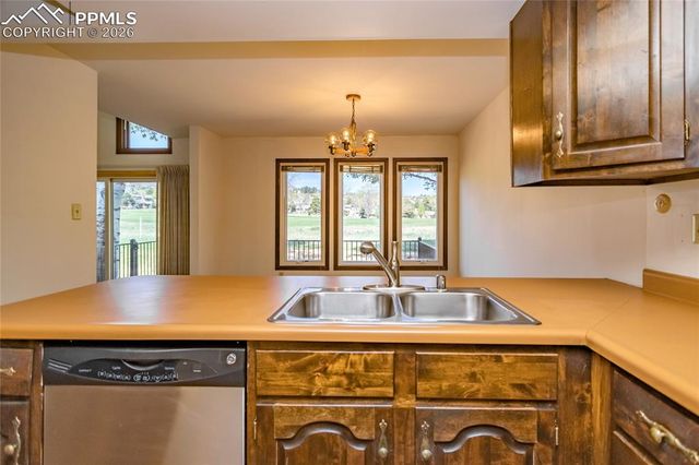 24 Woodbridge Drive, Colorado Springs, CO 80906