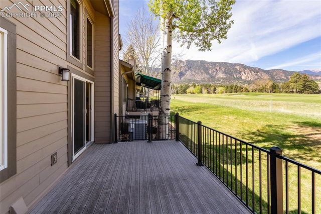 24 Woodbridge Drive, Colorado Springs, CO 80906