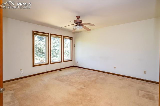 24 Woodbridge Drive, Colorado Springs, CO 80906