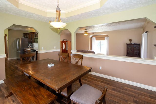 1987 W Arlington Street, Springfield, MO 65810