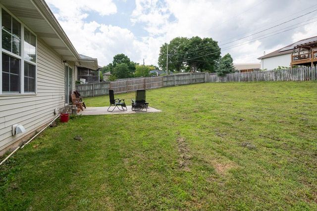 1987 W Arlington Street, Springfield, MO 65810