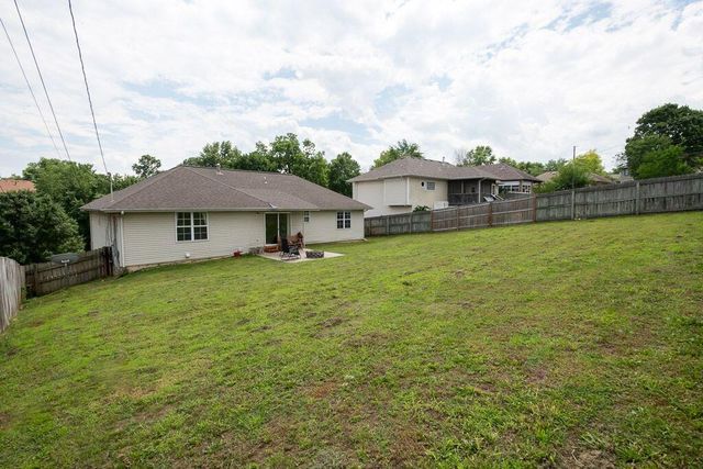 1987 W Arlington Street, Springfield, MO 65810