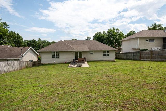 1987 W Arlington Street, Springfield, MO 65810
