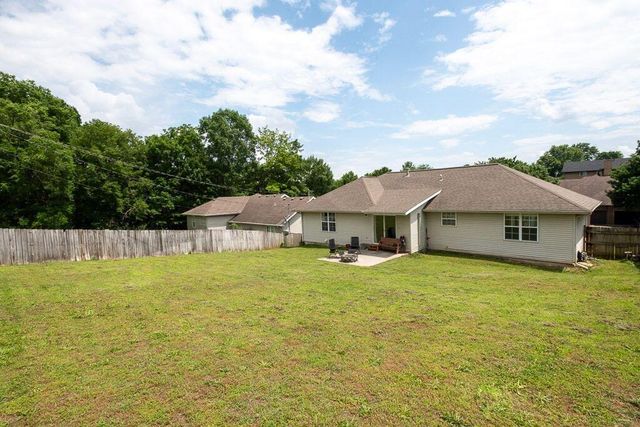 1987 W Arlington Street, Springfield, MO 65810