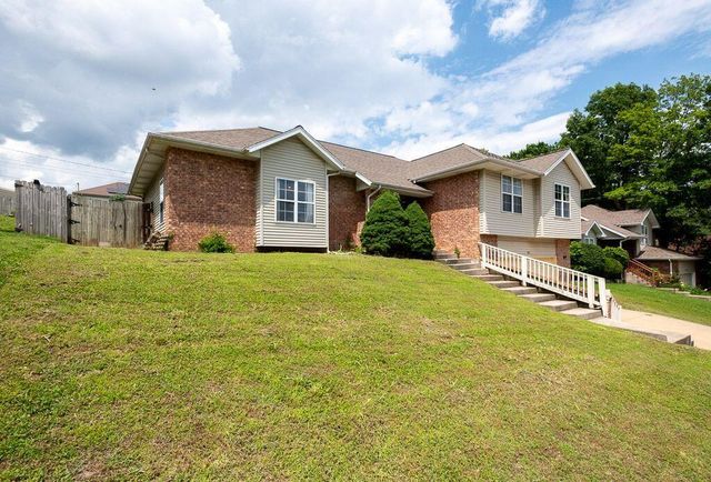 1987 W Arlington Street, Springfield, MO 65810