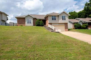 1987 W Arlington Street, Springfield, MO 65810