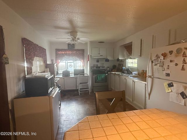 412 64TH Street, Interlachen, FL 32148