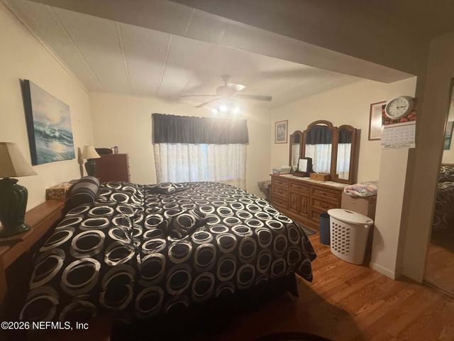 412 64TH Street, Interlachen, FL 32148