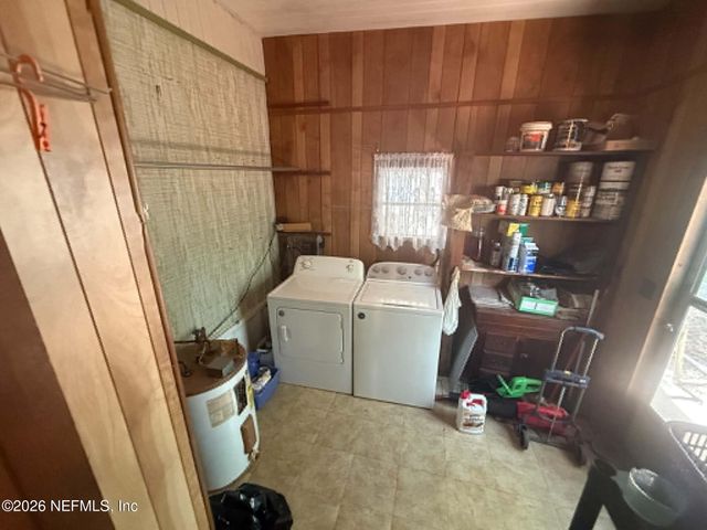 412 64TH Street, Interlachen, FL 32148