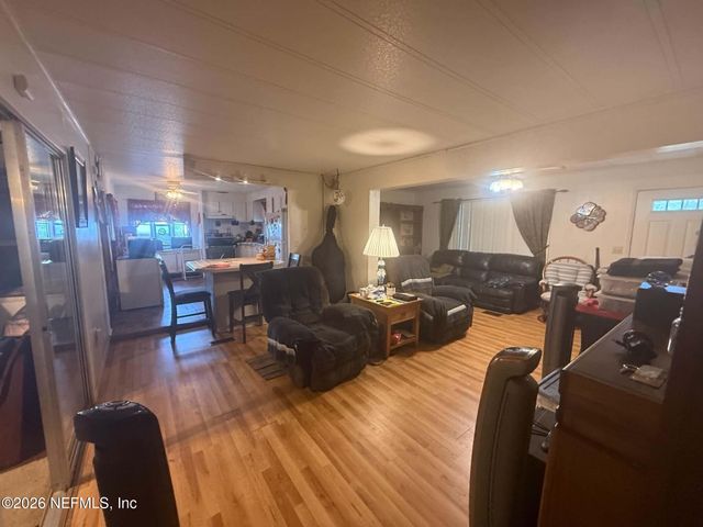 412 64TH Street, Interlachen, FL 32148