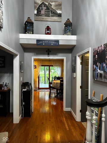 651 Leah Way, Greenwood, IN 46142