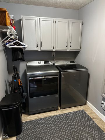 651 Leah Way, Greenwood, IN 46142