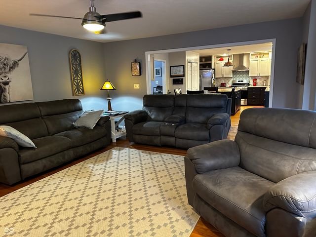 651 Leah Way, Greenwood, IN 46142