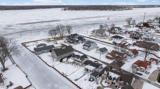 114 Interlochen Drive, Algonac, MI 48001