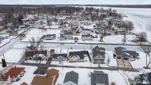 114 Interlochen Drive, Algonac, MI 48001