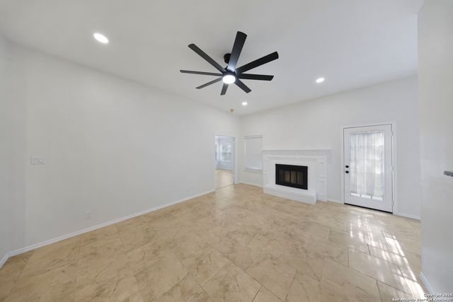 9523 Black Thorn, San Antonio, TX 78240